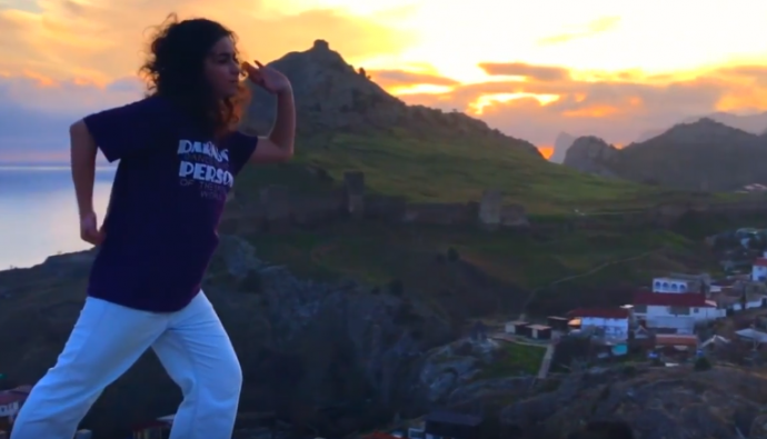 Судакчане сняли красивое танцевальное видео в стиле Popping