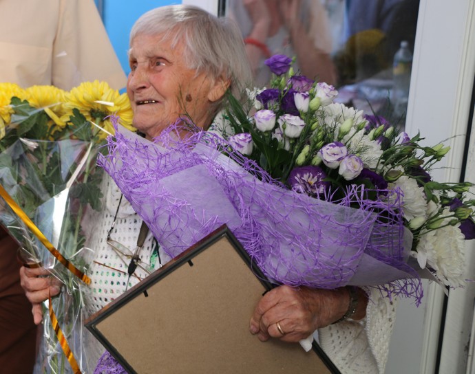 Августа Яковлевна Петухова отмечает 85-летний юбилей